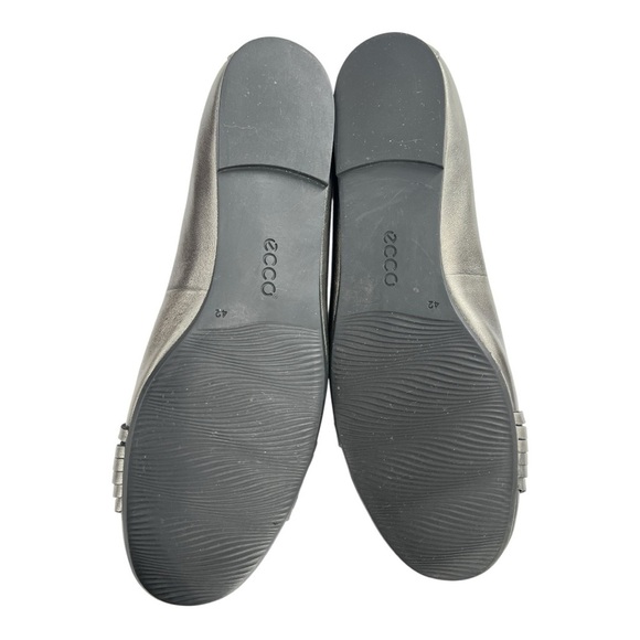 Ecco Women's Metallic Grey Slip-on Leather Flats Size EU 42 US 11-11.5 Preowned - Picture 4 of 10
